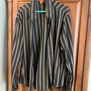 BOSS shirt by HUGO BOSS in nice condition size XL fits like a medium